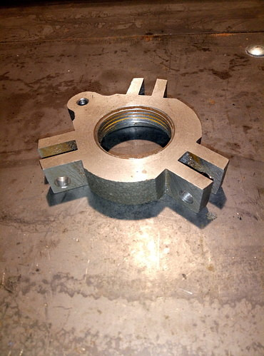 Крестовина Д-21 НД-97 для катков дорожных