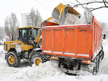Уборка территории от снега