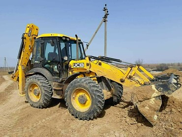 JCB 4CX