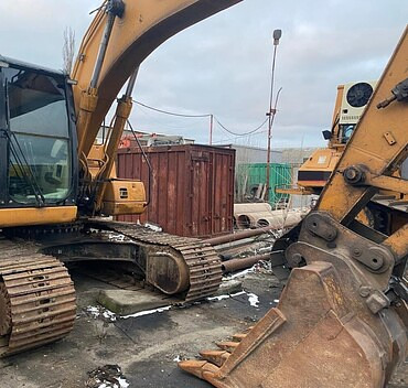 Hitachi ZX 200