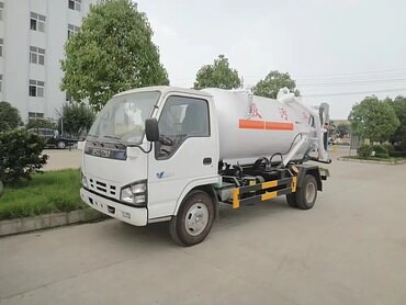 Isuzu