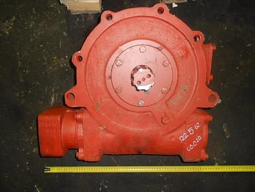 ДЗ122, Редуктор поворота отвала для автогрейдеров