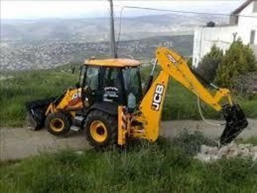 JCB