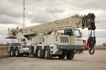 Terex T-775