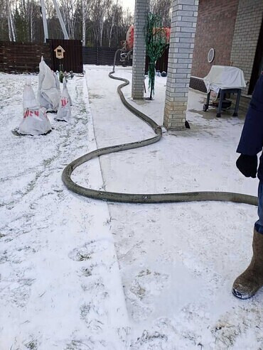 Откачка канализационных ям, стоков, туалетов