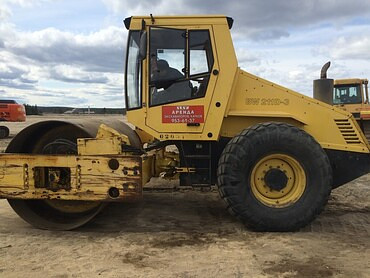 BOMAG BW211D-3