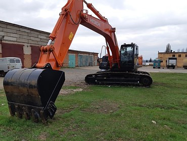 HITACHI ZX300LC-5A