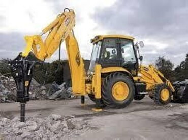 JCB 4CX