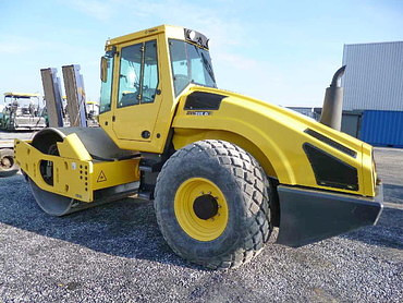 BOMAG BW 213 D-4