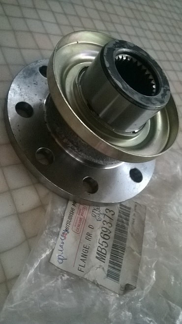 L200, Фланец для грузовиков