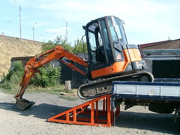 Hitachi ZX40U