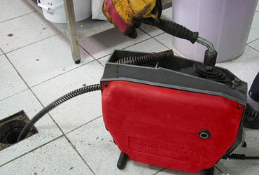 Прочистка засоров канализации и выкачивание