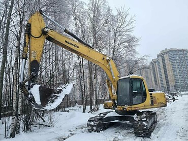 Komatsu 240
