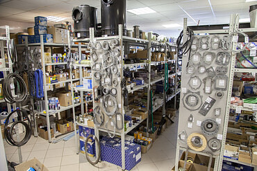 Запчасти для погрузчиков фронтальных и тракторов Lonking, SDLG, XCMG и других