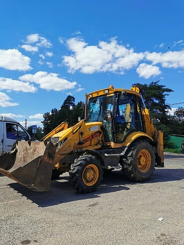 JCB, Хендай, САТ