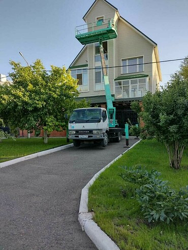 Mitsubishi Canter, Toyota