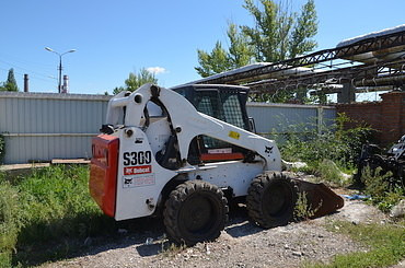  Bobcat S300 s 300