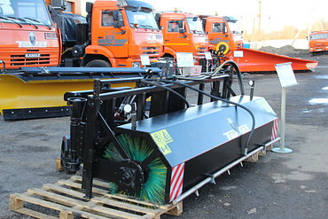 Запчасти для щёток дорожных ПЕРЕДНЯЯ ПОВОРОТНАЯ ЩЕТКА , ППЩ-3000, КДМ и других