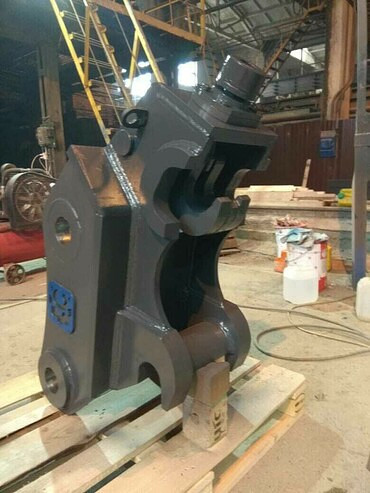 Продажа запчастей для спецтехники и грузового транспорта