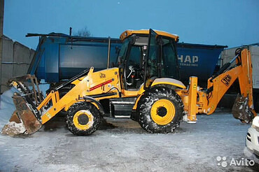 JCB 3СХ