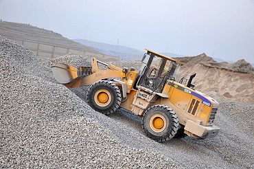 SEM (Shandong Engineering Machinery) 655D