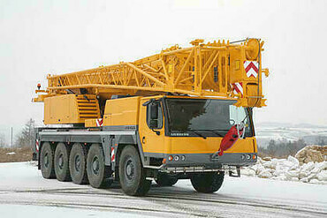 LIEBHERR LTM 1100-5.2