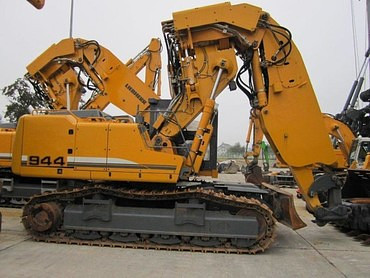 Liebherr  R 944 C Litronic Tunnel