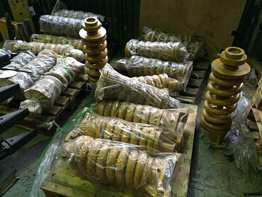 Ходовая часть для экскаваторов строительных и техники и оборудование