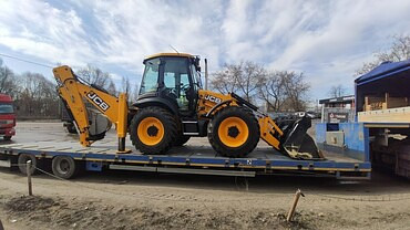 JCB 4CX