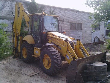 Komatsu WB 97S-5