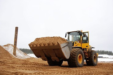 Купить карьерный песок с доставкой