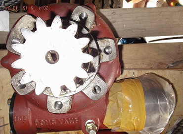 Редуктор поворота колонны к кму для манипуляторов