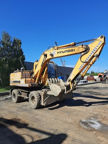 Hyundai R140W-7