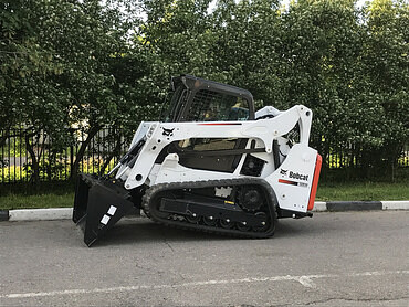 Bobcat T590