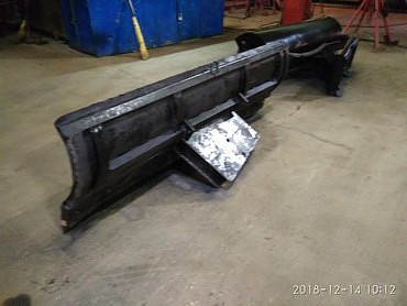 Bobcat S530, Отвал для мини-погрузчиков