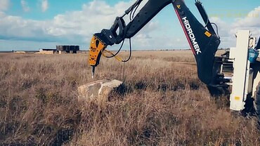 с гидромолотом