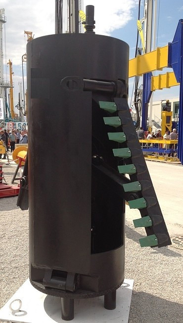 Уширитель (расширитель) 1060 мм – 2500 мм для ямобуров