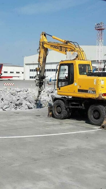 HYUNDAI 170, HYUNDAI 180