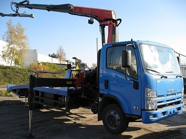 Isuzu  90 с ломаной платформой и КМУ
