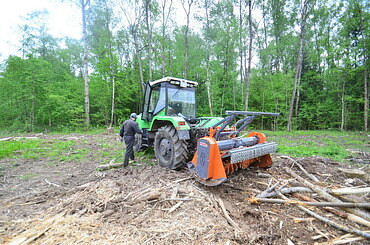 Итальянский мульчер и косилка МТЗ, Case