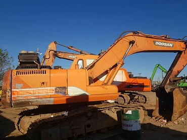 Doosan Solar 255 LC-V