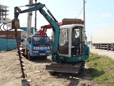 Hitachi, Комацу, БКМ Камаз