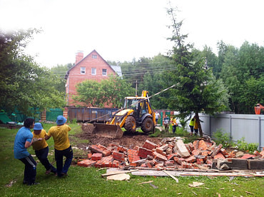 Уборка и вывоз мусора