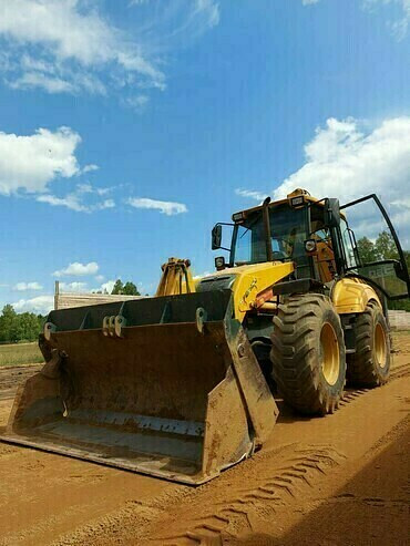 Копка под фундамент