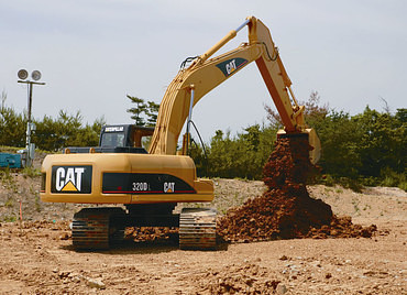 CATERPILLAR 320