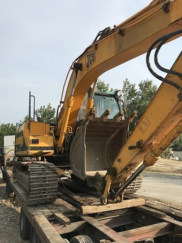 JCB JS 130 LC