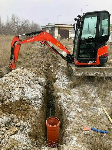 Рытье котлованов, траншей, прокладка водопровода