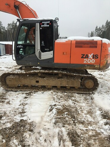 Hitachi ZX 200, ZX 330