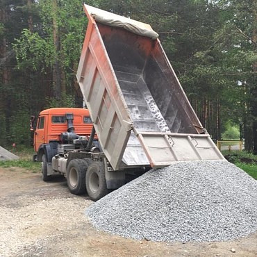 Доставка щебня 