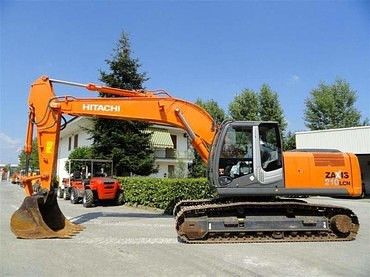 HITACHI ZX200